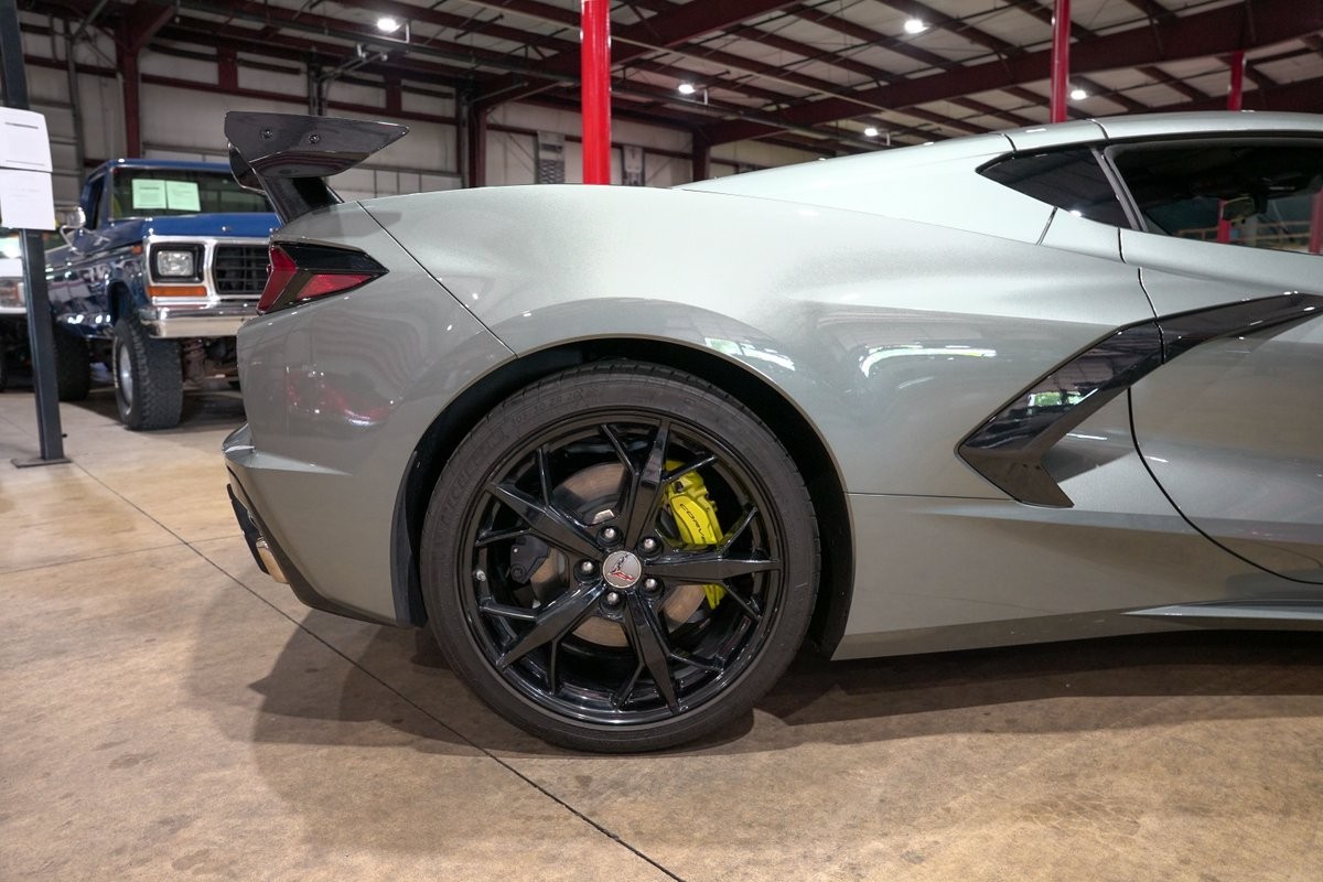 2022 Hypersonic Gray Chevrolet Corvette   | C8 Corvette Photo 4