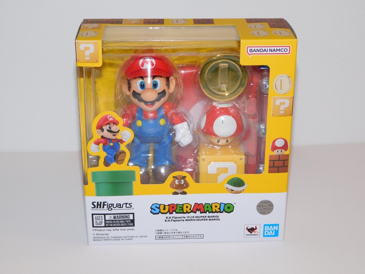 Super Mario Bros. - Mario S.H.Figuarts Action Figure - NEW NIB