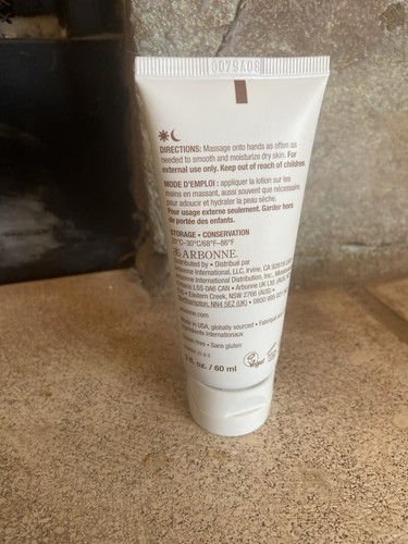ARBONNE Botaniques Nettarine Hand LOTION, 2 fl oz, nuovo - Foto 2 di 6