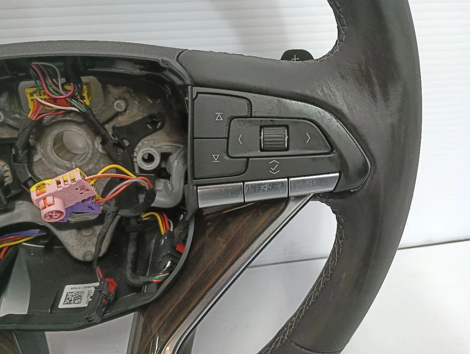 Very Low Miles Heated Black Leather Steering Wheel from 2024 Cadillac XT6 455100 - Image 2 of 4