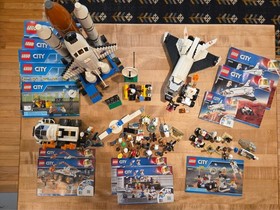 HUGE LEGO City Space Lot:  60230, 60077, 60225, 60226, 60080 COMPLETE