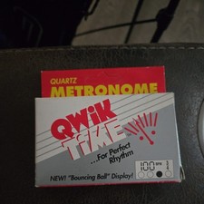 Qwik Time QT-5 Quartz Portable Metronome Black Brand New, NIB