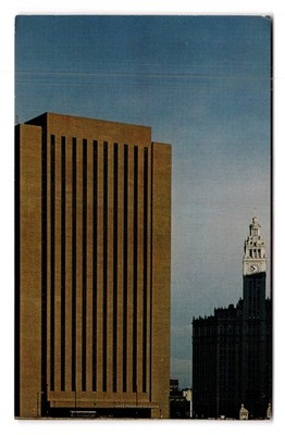 Vintage Hyatt Regency Chicago Hotel Postcard with Skyline View