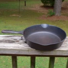Vintage Unmarked WAGNER WARE #6 Cast Iron 9" SKILLET FRY PAN Sits Flat No Spin