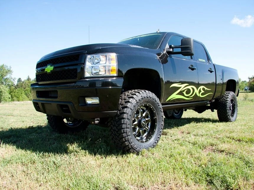 Zone Offroad 5" Lift Kit with FOX Shocks for 11-19 Silverado Sierra 2500HD 4WD Foto 2 de 4