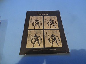 1969-PROMOTIONAL-NASA-MAN-IN-SPACE-U-S-A-THE-FIRST-DECADE-BOOK-30-PGS
