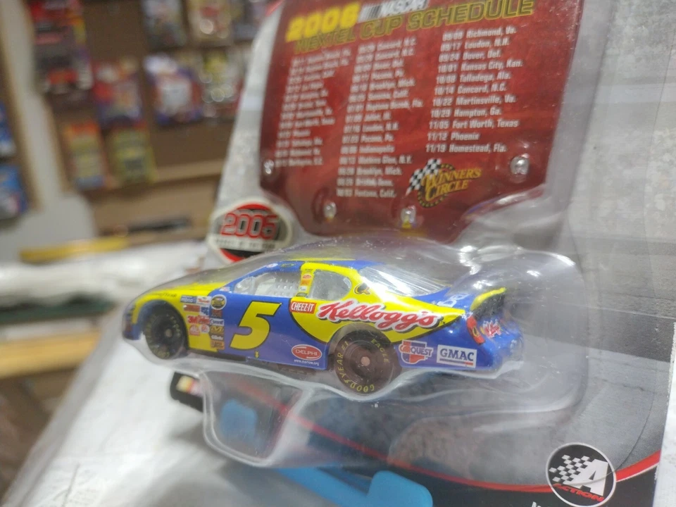 Winners Circle Kyle Busch Novato del Año 2006 Nextel Hood Magnet Series Foto 4 de 4