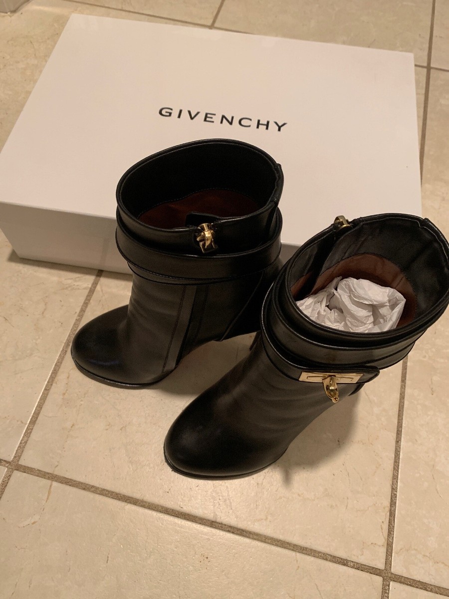 GIVENCHY Shark Lock Booties Boots High Heels Black Leather 6