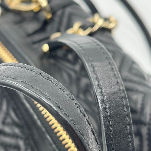 Tory Burch 2-way shoulder bag, leather, black, quilted, authentic, from Japan - Picture 12 of 12