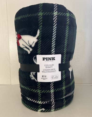 Victoria’s Secret PINK Green Plush Fleece Blanket Dog Logo Christmas BRAND NEW - Picture 2 of 5