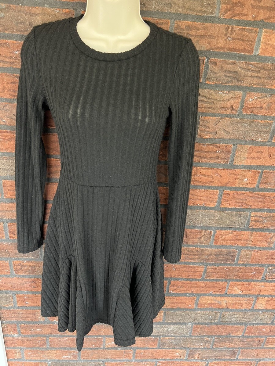 black long sleeve dress skater Black goddess French lace with crystals – limpassnyc.com