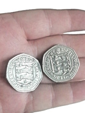 Ducal Hat Guernsey 50p Fifty Pence x2 1982 & 1983 3 Lions Circulated Coins