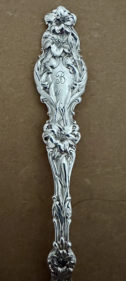 WHITING MFG LILY 6” STERLING PEPINO SERVIDOR PIEZA ANTIGUA Foto 2 de 4