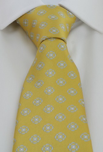 Michelsons of London Outline Neat Tie & Pocket Square Set - Picture 6 of 27