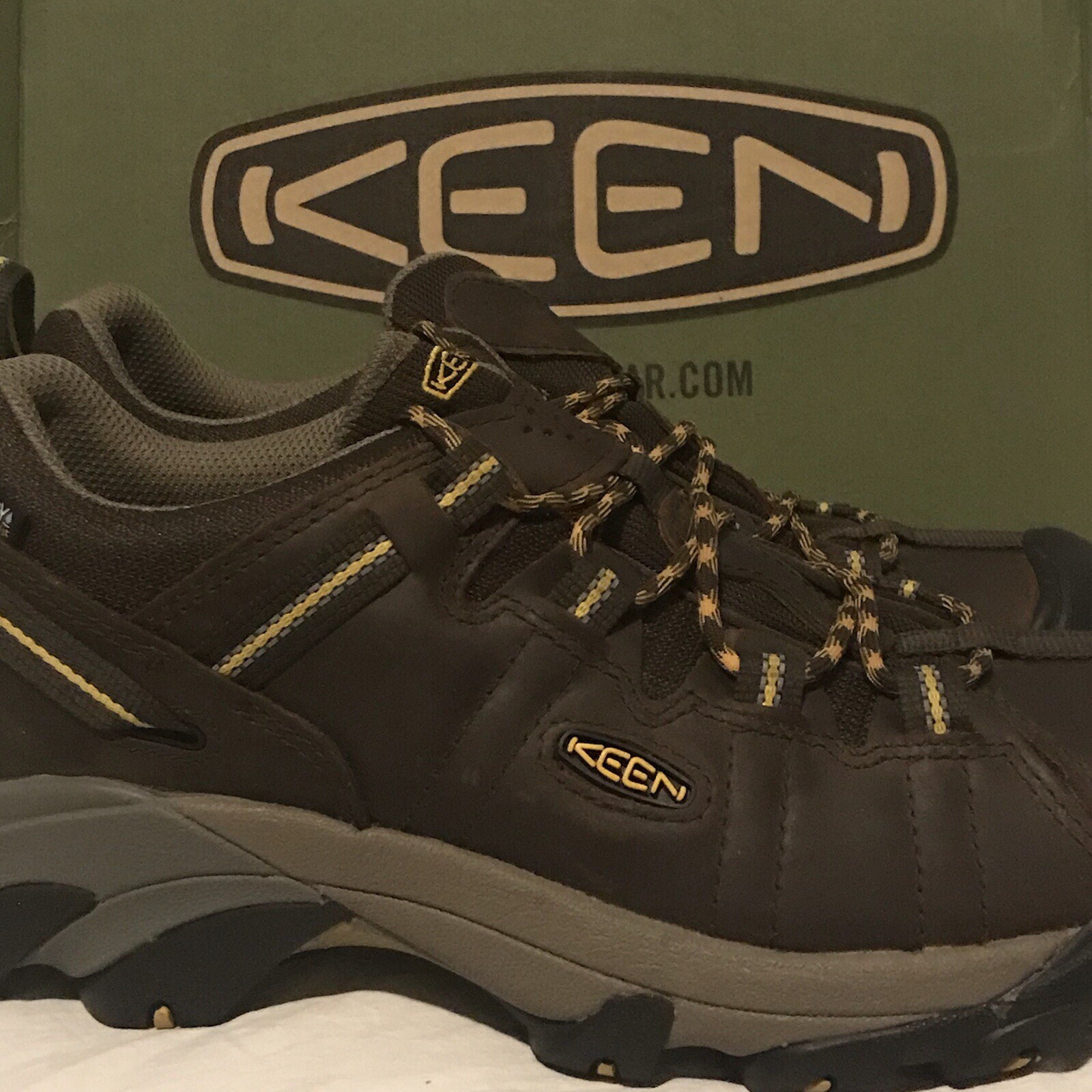 Scarpe da trekking impermeabili NEW KEEN da uomo taglia 7 M Targhee II (2) 1008417