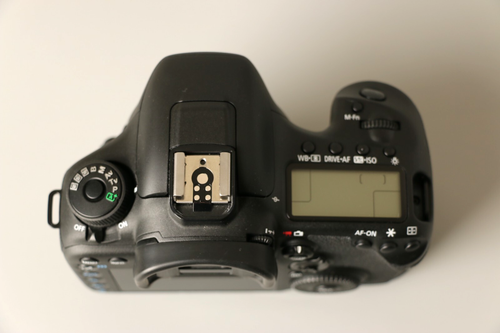 Canon EOS 7D Mark II + EF-S 18-135mm IS STM Lens MINT in Box From Japan - Picture 12 of 22