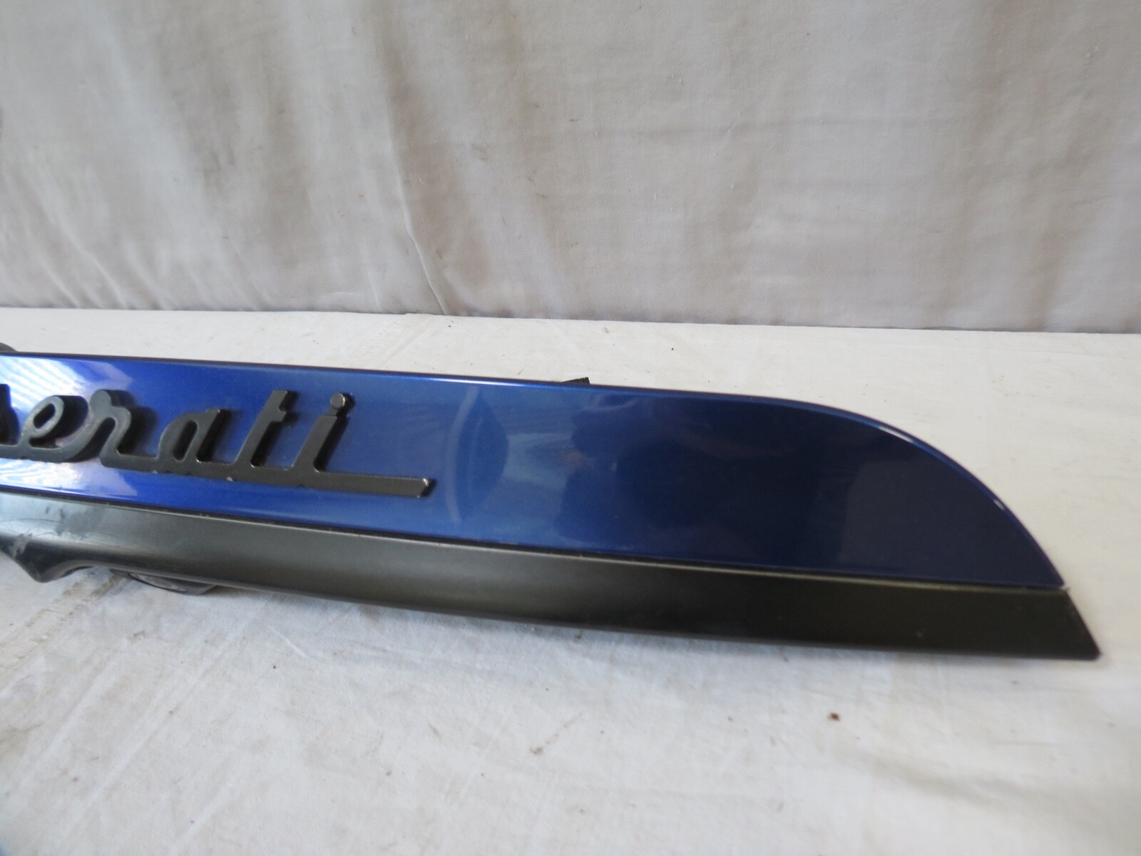 ✅ 14-17 Maserati Ghibli Trunk Lid Tail Lift Gate Molding Panel w CAMERA Blue OEM