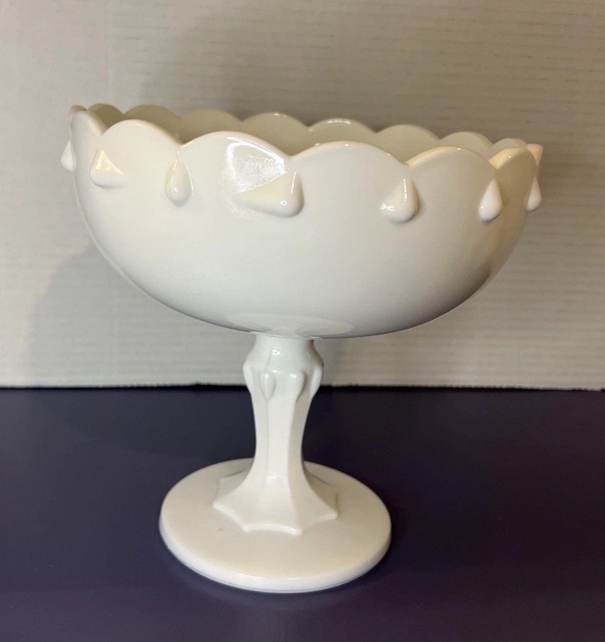 Vtg Teardrop White Milk Glass Compote Pedestal Dish Scalloped Edges 11.5