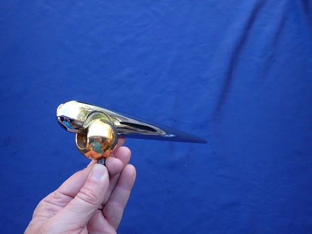 Lincoln Continental 1946-48 capó adorno, ¡nuevo en stock! Foto 3 de 4