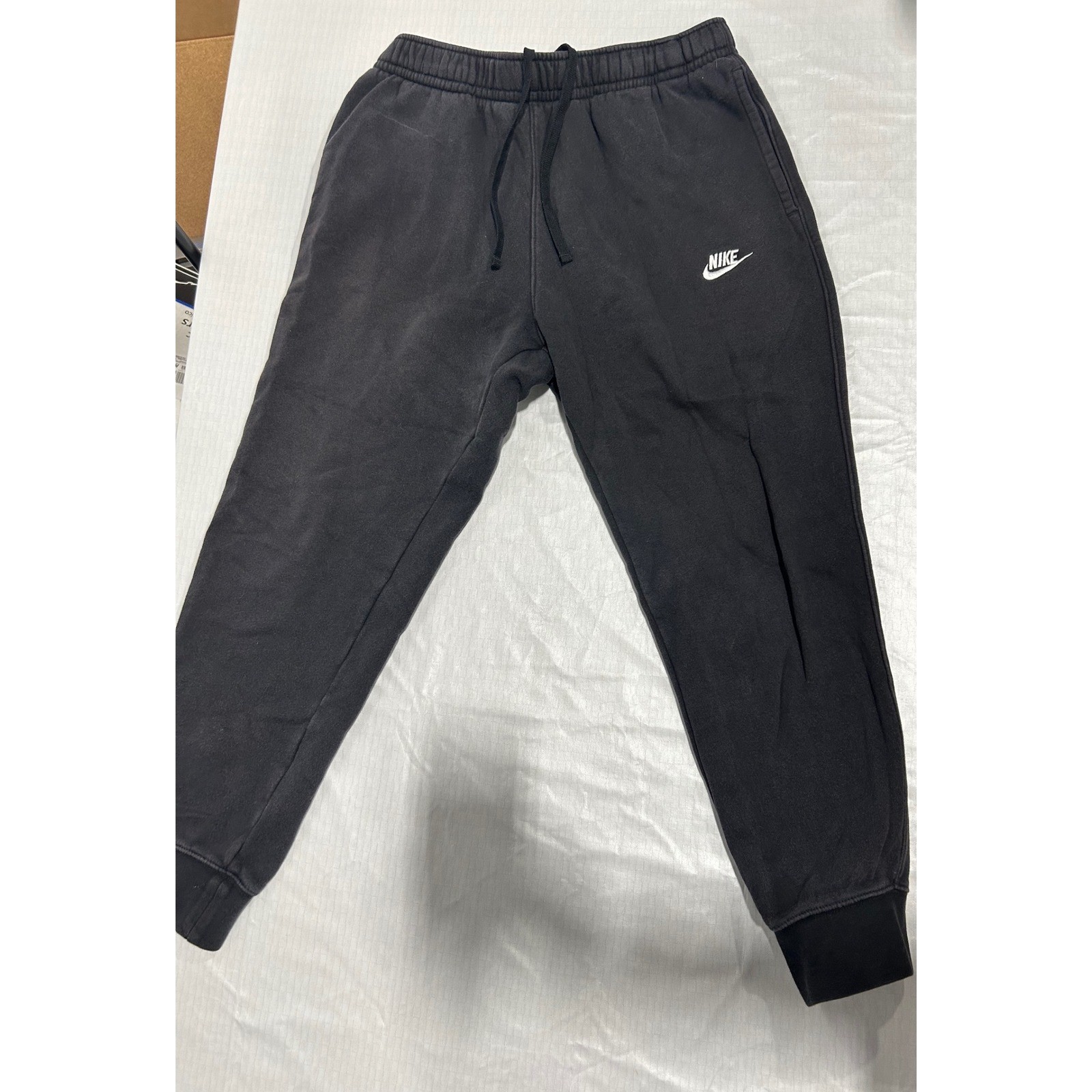 Nike Sportswear Club Fleece Joggers Mens Large Black Sweatpants BV2671-010