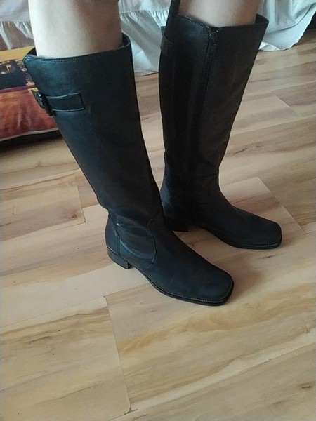 Women Clarks Boots Black Leather 38.5 #7BB0