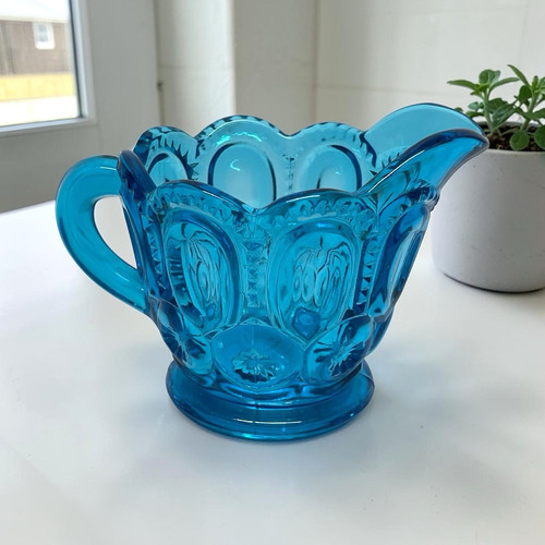 Vintage L. E. Smith Moon And Stars Pattern Glass Creamer Colonial Or Aqua Blue
