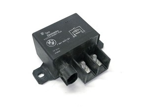 BMW X5M E70 2012 Benzin Relais Kühlerlüfter 7661503 DIN79687