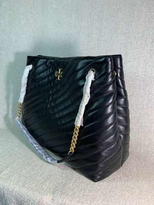 【新品】TORYBURCH KIRA CHEVRON 黒 NEW Tory Burch Kira Chevron Black SMALL Convertible Shoulder Bag