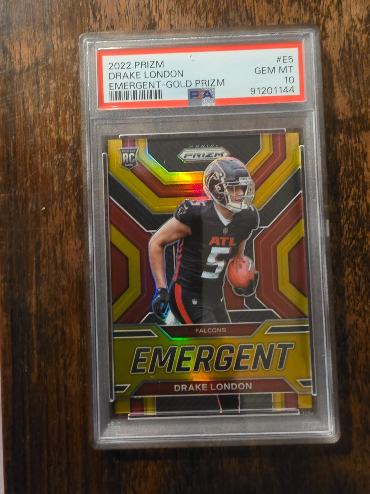 2022 Panini Prizm - Emergent Drake London #E-5 Gold Prizm /10 (RC)