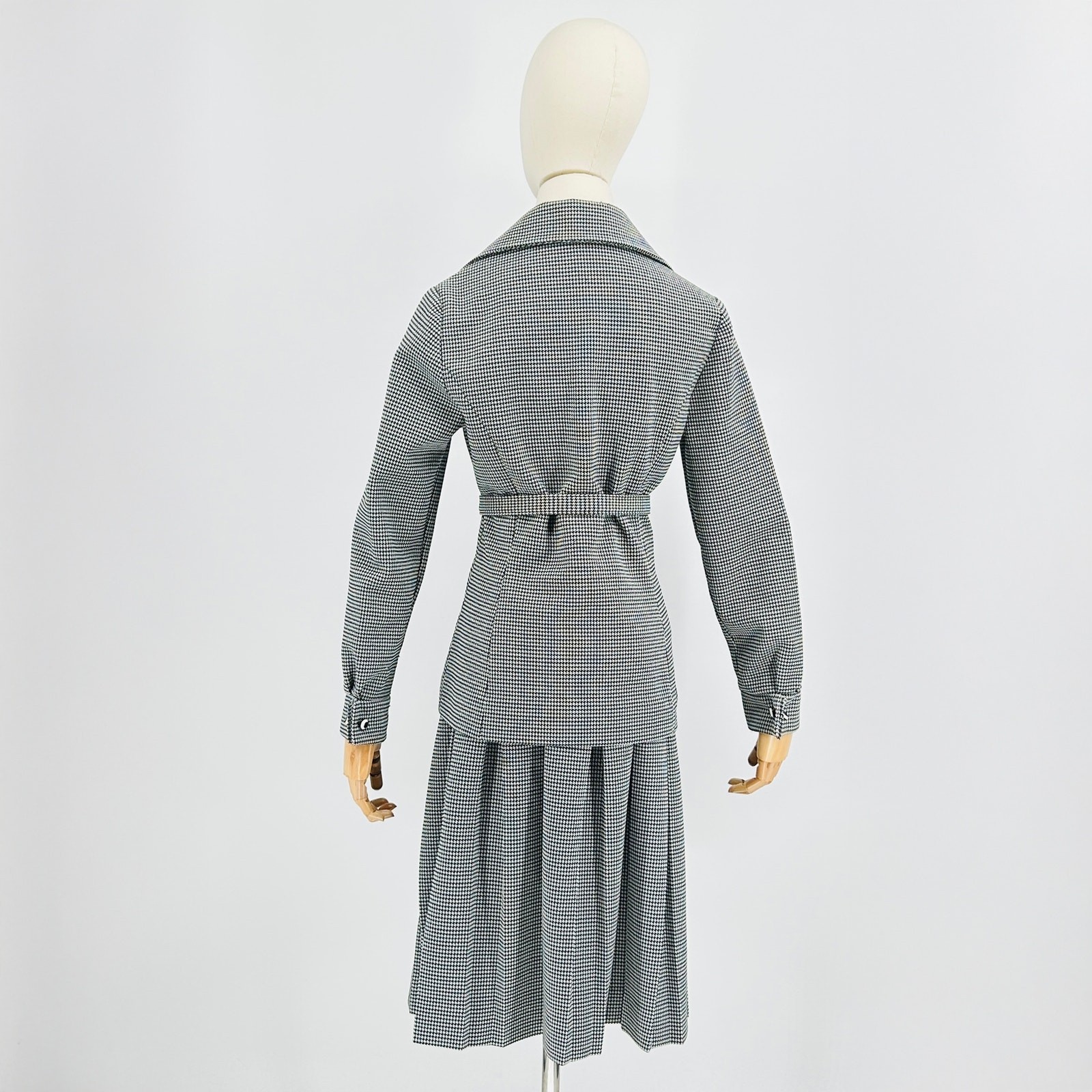 Vintage 60s Jo Lester Houndstooth Black White Mod… - image 5