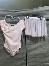 Wow NWT Pink Danskin Girls cap sleeve Leotard size S and skirt size XS