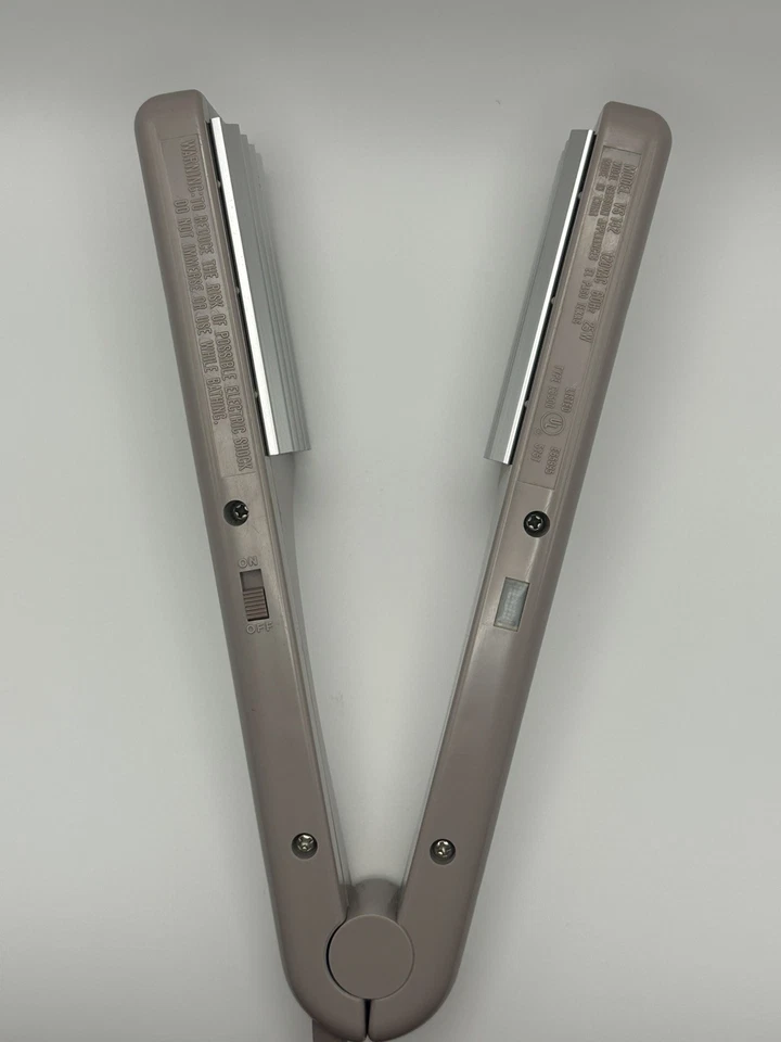 Plancha prensadora de cabello VIDAL SASSOON probada y funcionando VS-142 salón de prensado Foto 3 de 4