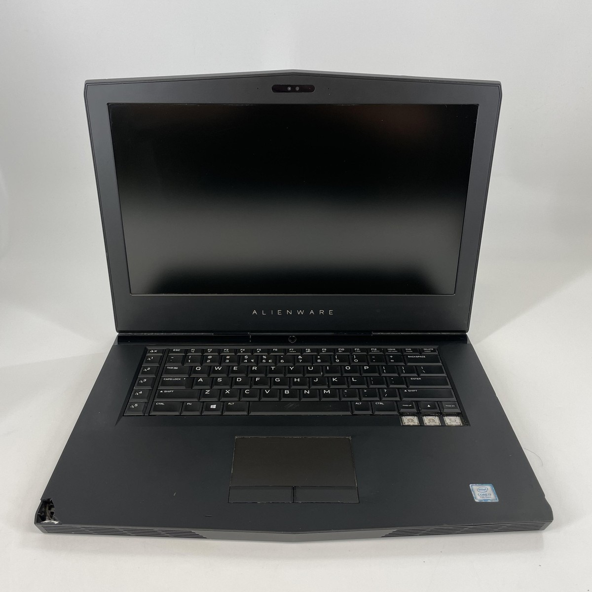 Dell Alienware 15 R3 i7-7700HQ 16GB 128GB SSD/1TB HDD GTX Dell Alienware 15 R3 i7-7700HQ 16GB 128GB SSD/1TB HDD GTX