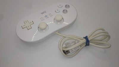 Nintendo Wii Classic Controller white original official