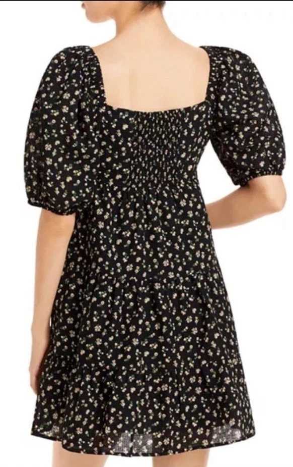 Vestido WAYF Windham 100 % algodón estampado floral mangas abullonadas en capas (pequeño) Foto 3 de 4