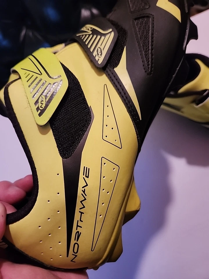 Northwave Spike EVO Black/Yellow Cycling Shoes Size 12 US With 98A Clip - Image 4 of 4