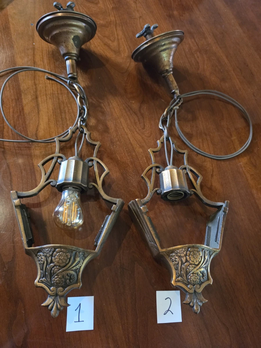 1930s Decade Antique Chandeliers, Sconces & Lighting Fixtures for