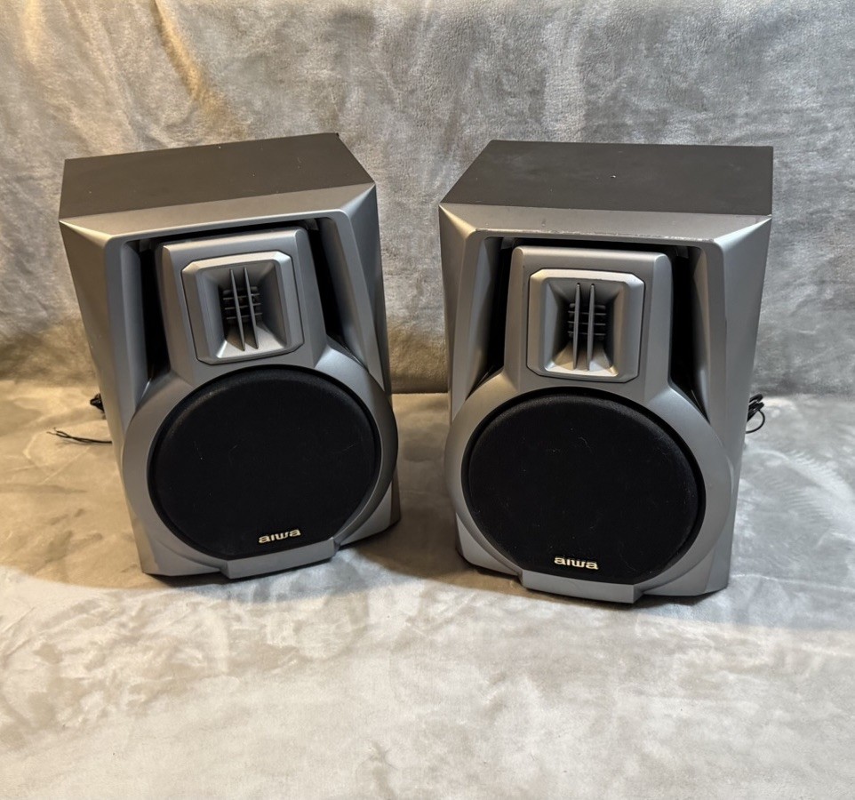 Aiwa SX-NA202 Stereo Speakers Set 15W 6 Ohm Tested Working Compact Audio Pair