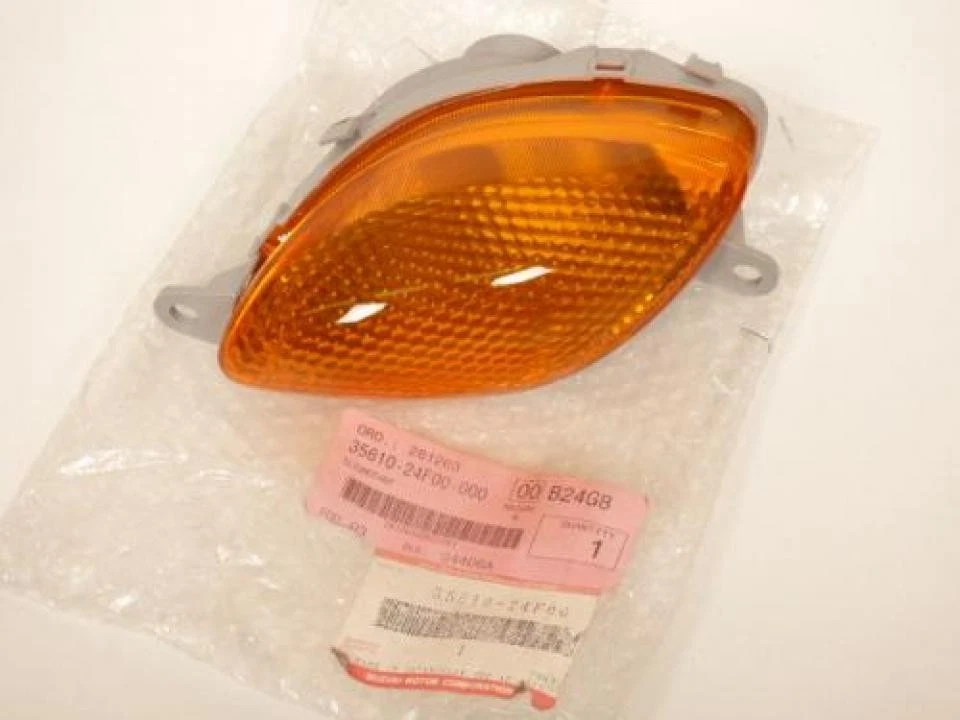 Clignotant origine pour Moto Suzuki 1300 Hayabusa 1999 à 2004 35610-24F00-000 - Photo 1/2
