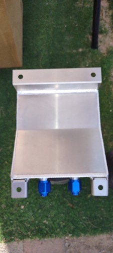 GSTP Universal 2.5 Gallon 10L Fuel Cell Tank with Cap and Level Sender Polished - Bild 13 von 13