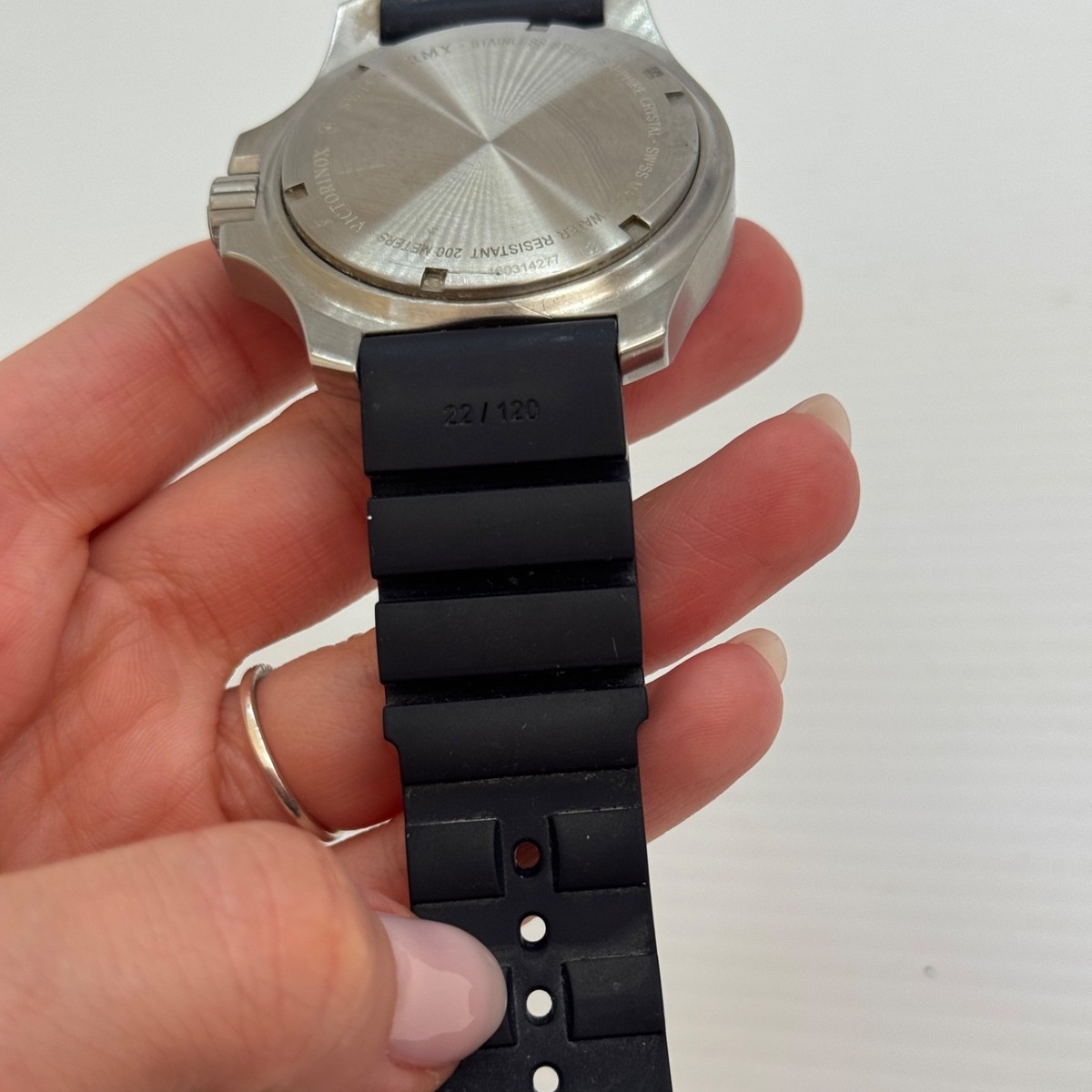 Victorinox Swiss Army Professional Diver INOX 241733. Great
