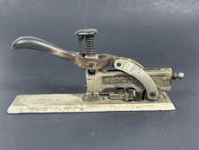 VINTAGE ACME STAPLE COMPANY MIDGET PAPER STAPLER PAT DATE DEC 31 1895
