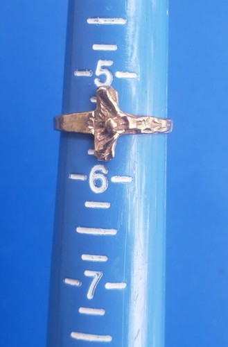 Vintage Solid 10k Yellow Gold Christian Jesus on Cross Band Ring. Size 5.25 - Picture 3 of 6