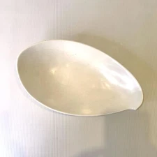 Vintage 50s/60s MCM white ceramic dish teardrop shape Maurice California W028