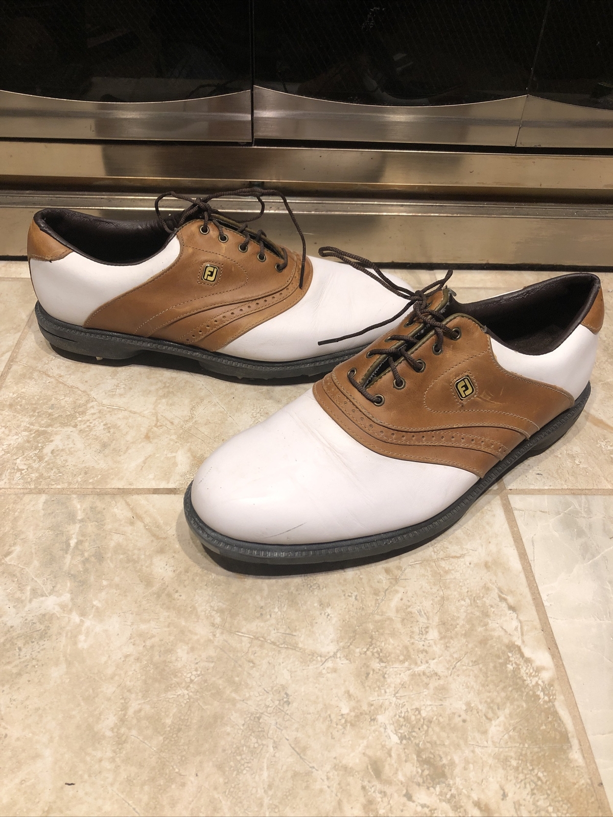 footjoy leather golf shoes