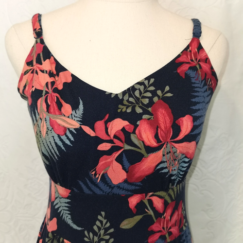 Tommy Bahama Maxi Dress Size S/P Sleeveless Strappy Hawaiian Jersey Navy Coral - Picture 2 of 7