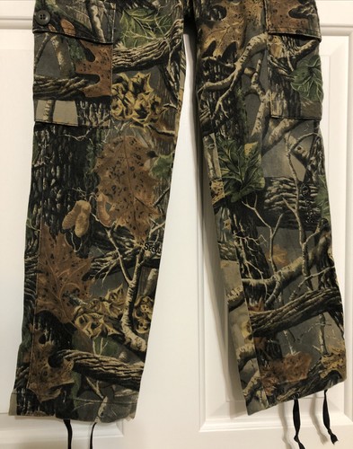 Cabelas Size 8 boys Green Brown Black Seclusion 3D Camouflage Cargo Pants - Picture 3 of 9