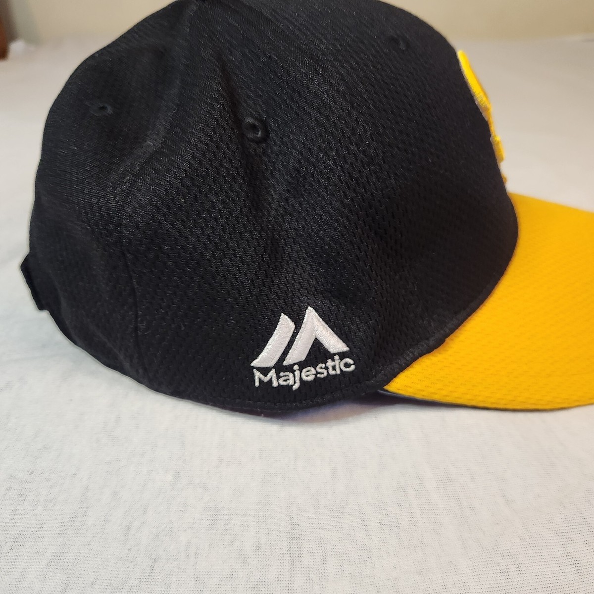 NPB Fukuoka Softbank Hawks Hat Cap Majestic Black Yellow