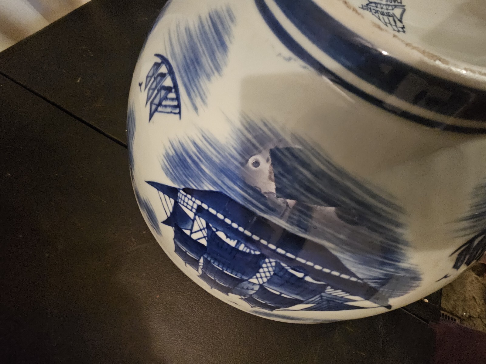 Picture 11 of 16