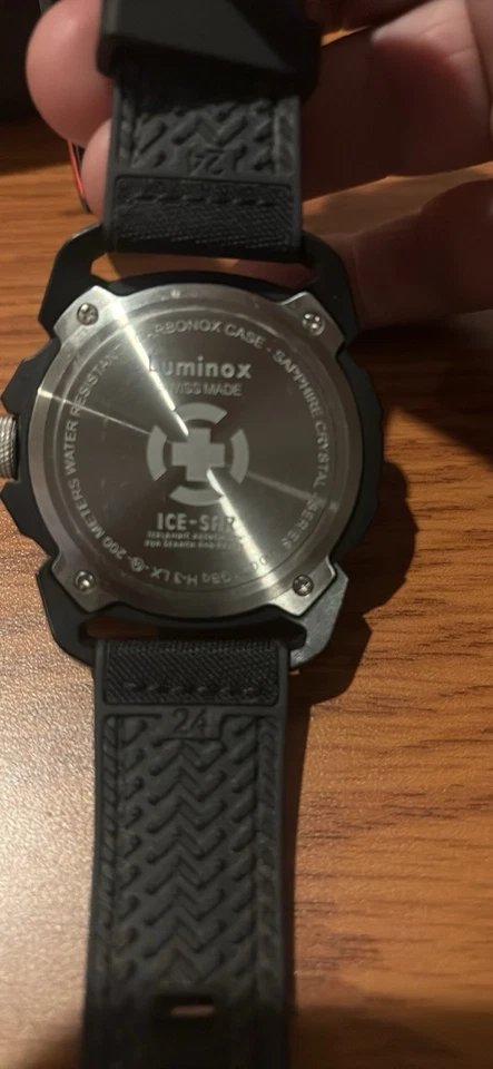 Reloj para hombre Luminox Ice-Sar Arctic 1003 46 mm esfera azul carbono cuarzo suizo Foto 4 de 4